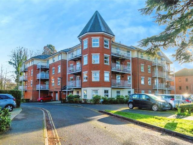 Flat for sale in Hill, City Of Southampton
