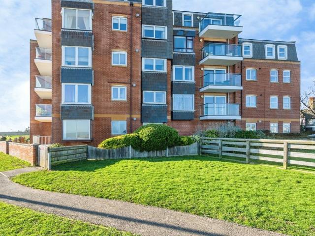 Flat for sale in Clapham, West Sussex