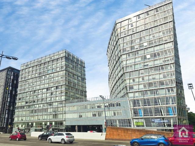 Flat for sale in Cavern Quarter, Calderstones