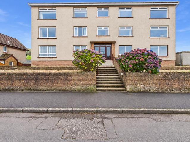 Flat for sale in Raillies, Largs