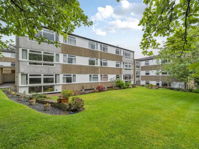 Flat for sale in Low Harrogate, Harrogate
