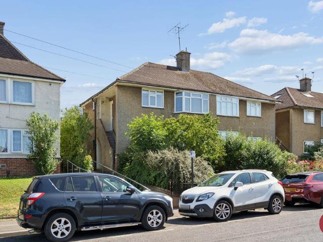 Flat for sale in New Marston, The Slade