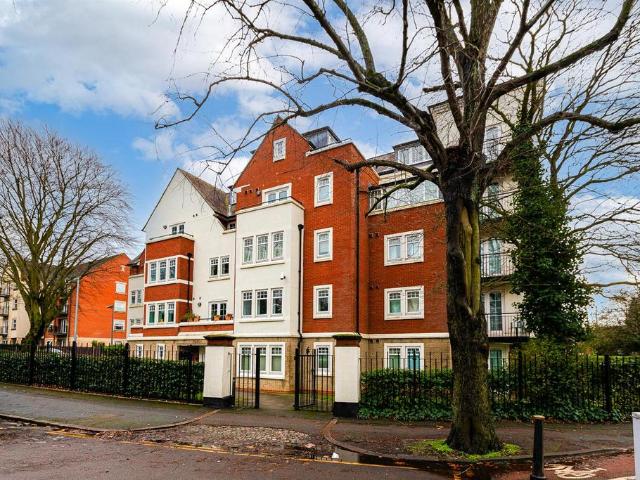 Flat for sale in Old Wharf, City Of Leicester
