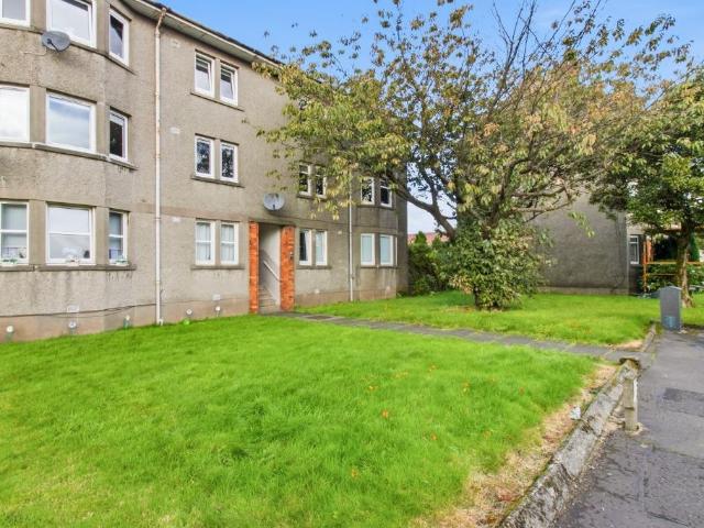 Flat for sale in Silverton, Dumbarton