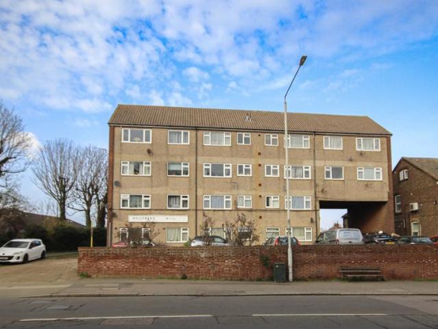 Flat for sale in Chalkwell, Oad Street