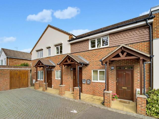 Flat for sale in Clewer Within, Windsor