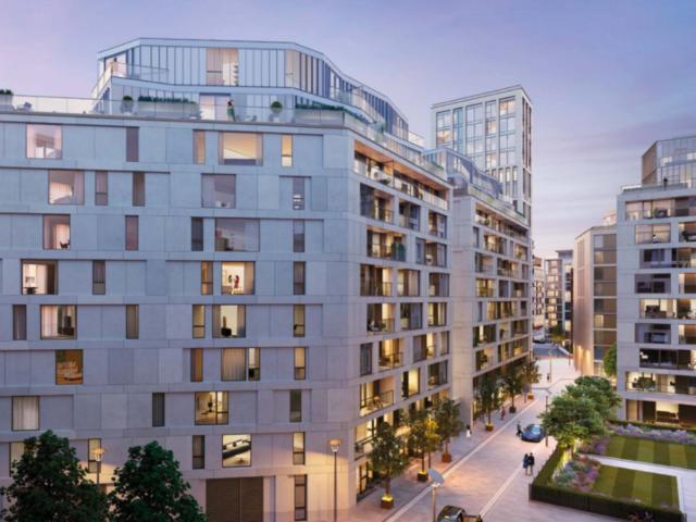 Flat for sale in Kensington, Greater London