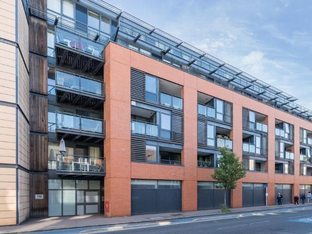 Flat for sale in The Borough, Greater London