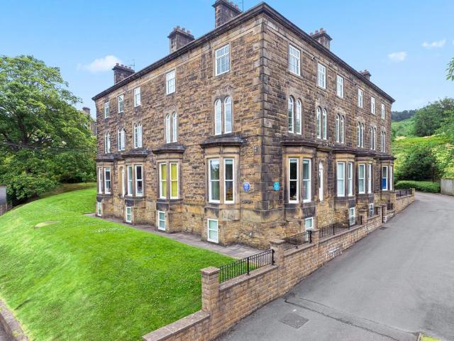 Flat for sale in Ilkley, West Yorkshire