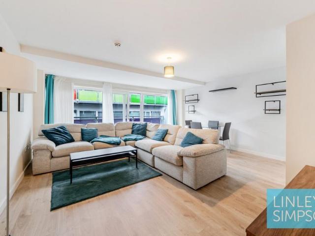 Flat for sale in Arena Quarter, Leeds
