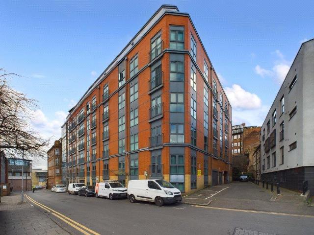 Flat for sale in St Ann's, Haddon