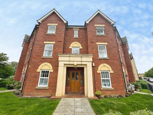 Flat for sale in Hampton Hargate, Peterborough
