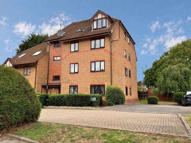 Flat for sale in Coundon, West Midlands