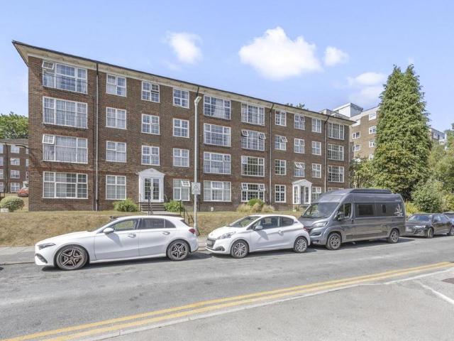 Flat for sale in Brighton & Hove