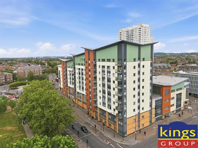 Flat for sale in Lower Edmonton, Edmonton
