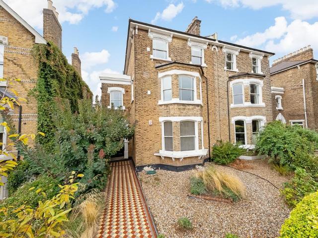 Flat for sale in London Borough of Lewisham, Greater London