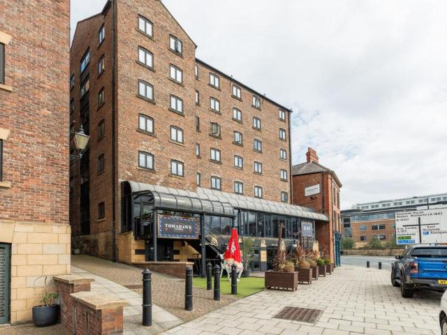 Flat for sale in Shieldfield, Tyne And Wear