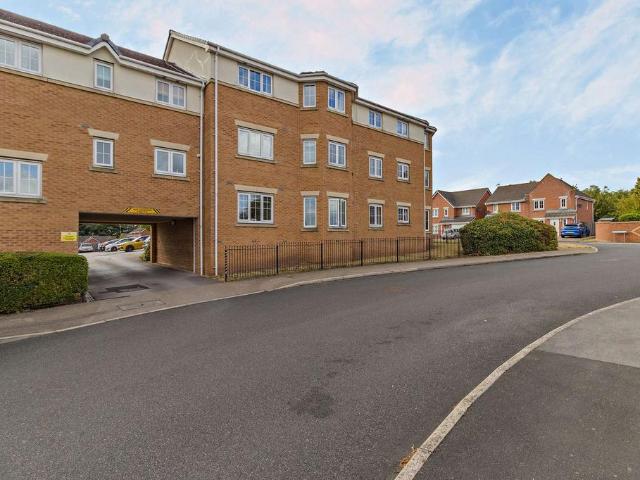 Flat for sale in Costhorpe, East Midlands