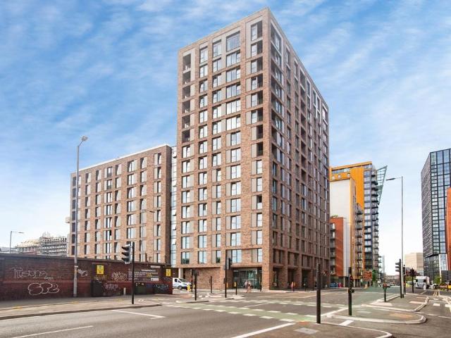 Flat for sale in Georgia, Greater Manchester