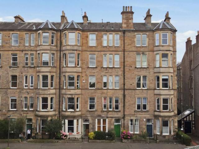 Flat for sale in Bruntsfield, Scotland