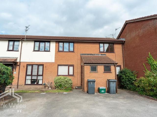 Flat for sale in St Annes, Lytham