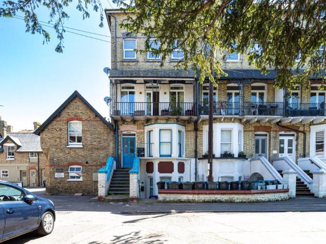 Flat for sale in Westgate-on-Sea, Acol
