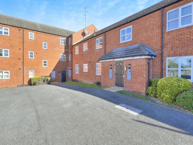 Flat for sale in Rushden