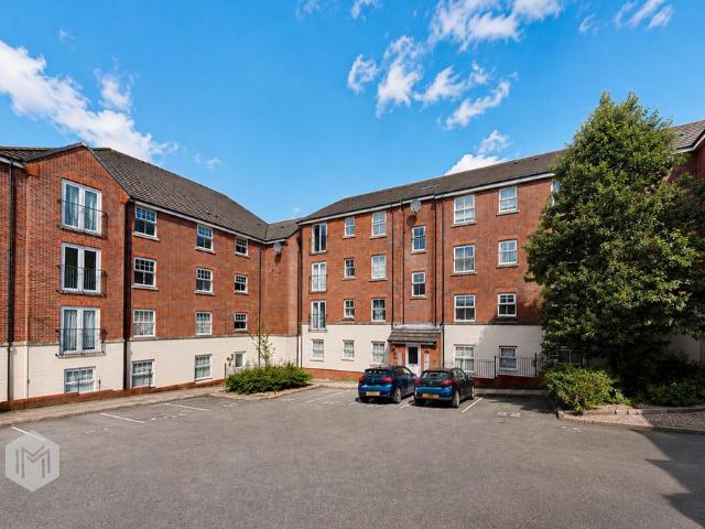 Flat for sale in Chapel Field, Bury