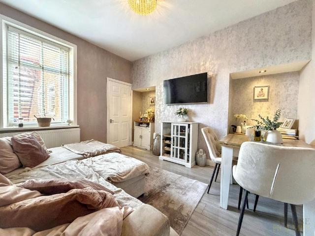 Flat for sale in Jarrow, Tyne And Wear