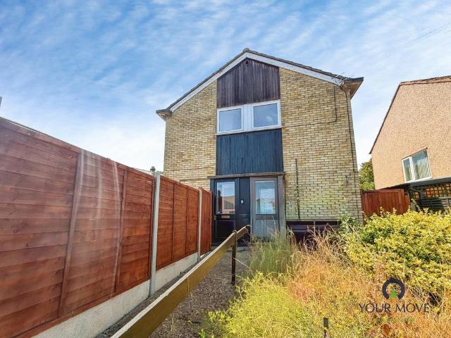 Flat for sale in Lessness Heath, Greater London