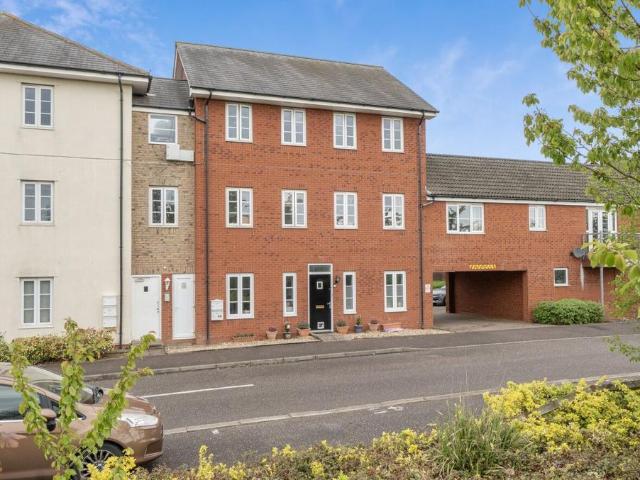 Flat for sale in Newcourt, Watergate