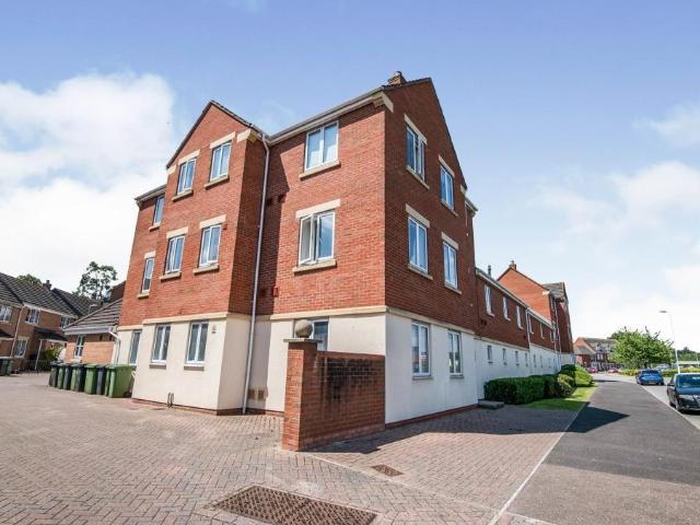 Flat for sale in Watergate, Devon