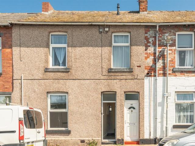 Flat for sale in Barrow