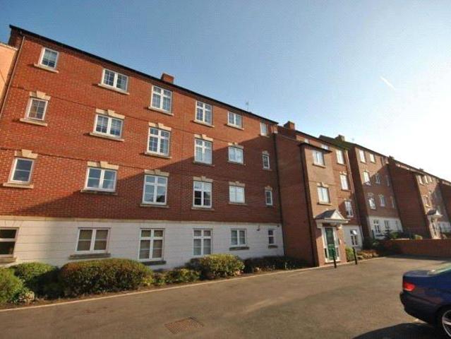 Flat for sale in Abbey Park, Barton In Fabis