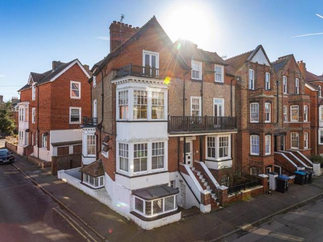 Flat for sale in Westgate-on-Sea, Acol