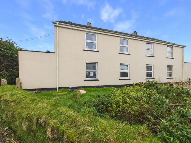 Flat for sale in St Just, Cornwall
