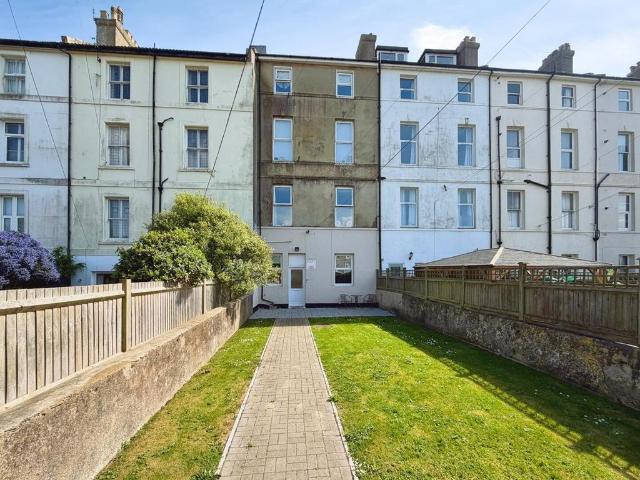 Flat for sale in Hythe, Folkestone