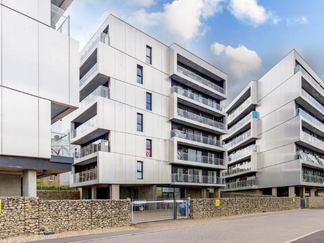 Flat for sale in Lakenham, East Bank