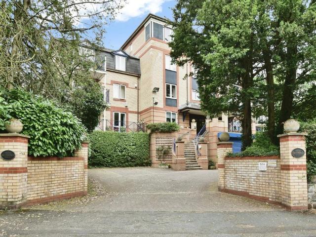 Flat for sale in Oldfield Brow, Trafford Park