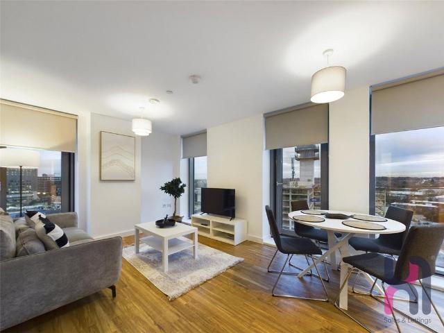 Flat for sale in Salford, Greater Manchester