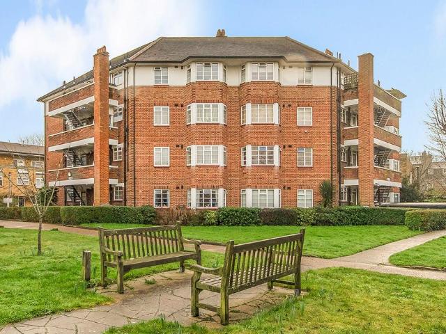 Flat for sale in Mortlake, Isle Of Man