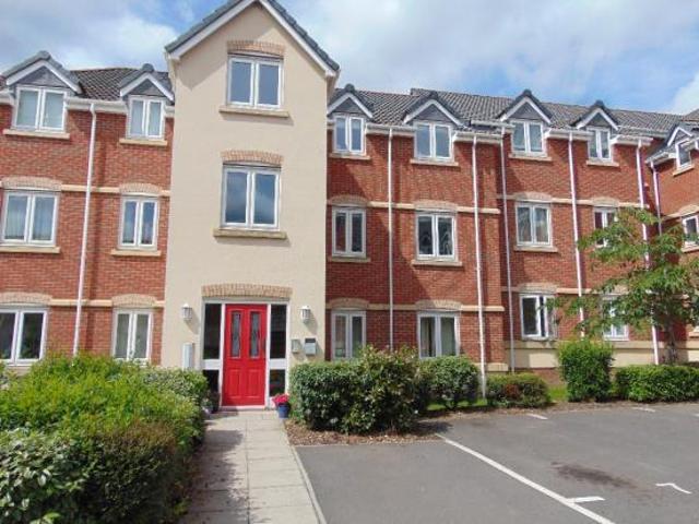 Flat for sale in Alverton, East Midlands