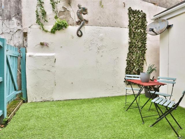 Flat for sale in West Cliff, Bournemouth