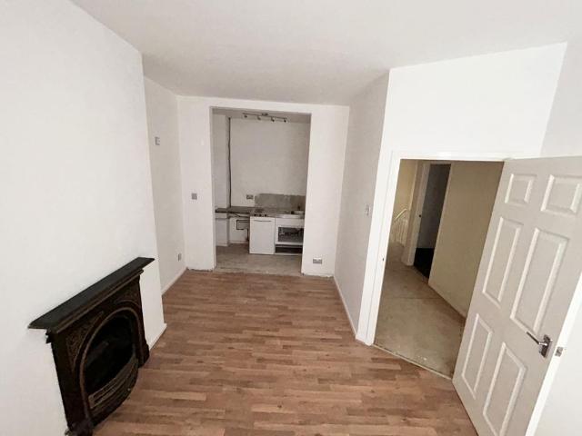 Flat for sale in Low Fell, Tyne And Wear