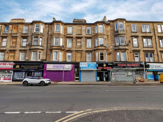 Flat for sale in Dennistoun, Scotland