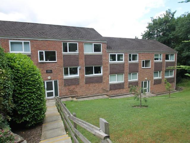 Flat for sale in Low Harrogate, Harrogate