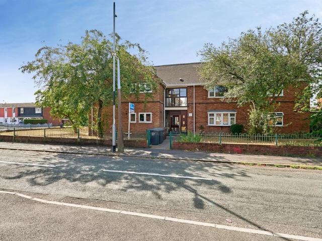 Flat for sale in Wednesfield, West Midlands