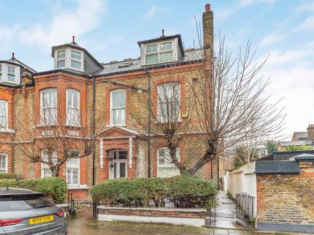 Flat for sale in Streatham Hill, Isle Of Man