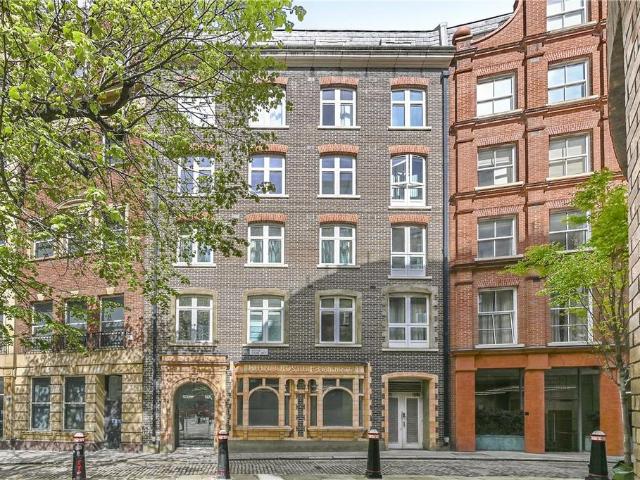 Flat for sale in Blackfriars, Lyons