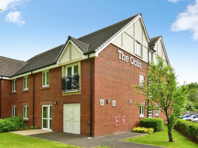 Flat for sale in Hall Drive Park, Alsager